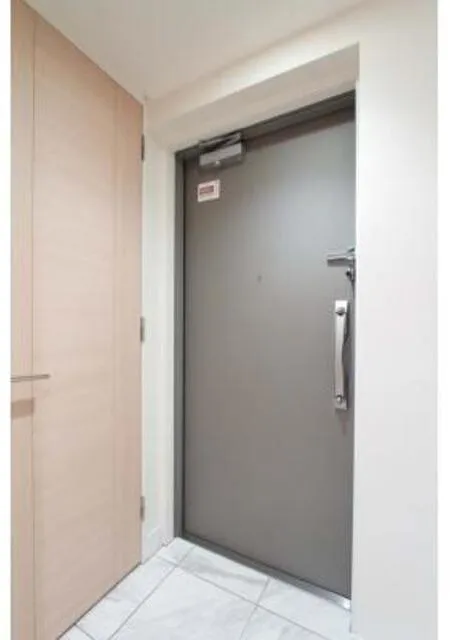 Riverte Tsukishima - Interior - ["Floor", "Door", "Household hardware"]