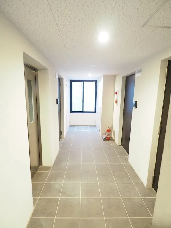 Lacras Yotsuya Sanchome - Other - Common hallway