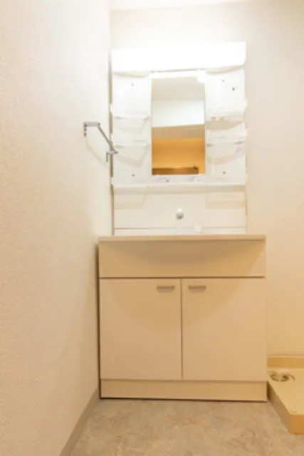 Prince Rona - Interior - ["Cabinetry", "Drawer", "House"]