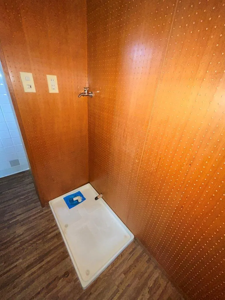 Aikawa Residence - Interior - ["Wood", "Flooring", "Brown"]
