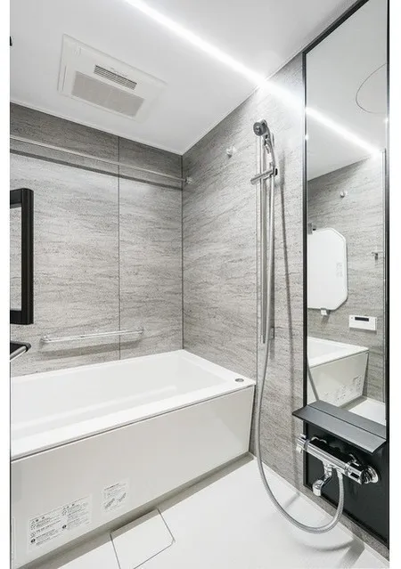 Comforia Liv Nagafukucho - Interior - ["Flooring", "Interior design", "Plumbing fixture"]
