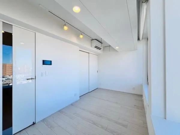 Brillia Ist Shibuya Honmachi - Interior - ["Flooring", "Floor", "Wood"]