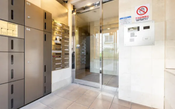Prele Duc Yoga - Exterior - ["Apartment", "Floor", "Door"]