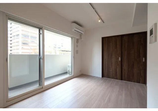 LaSante Gotanda - Interior - ["Flooring", "Floor", "Apartment"]
