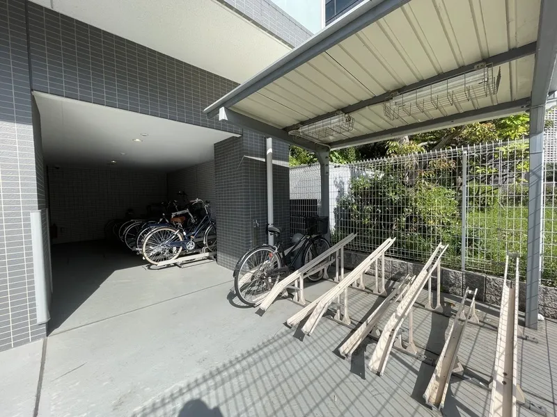 Log Shinkawa - Other - ["Composite material", "Shade", "Building material"]