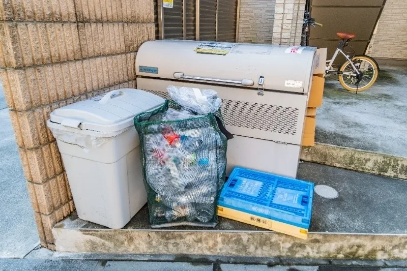 Laki - Other - ["Plastic", "Waste container", "Waste Containment"]