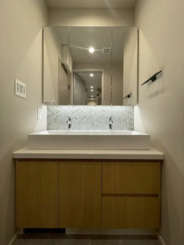 Dash Living Aoyama - Interior - ["Bathroom Sink", "Interior design", "Wall"]
