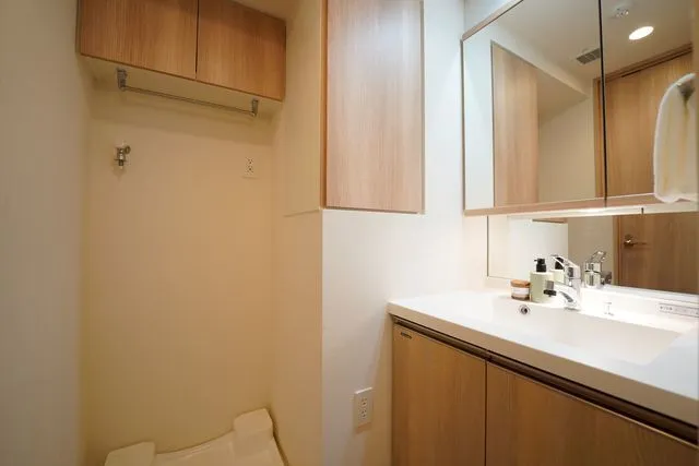 CREATIF Sangenjaya - Interior - ["Interior design", "Wall", "Flooring"]
