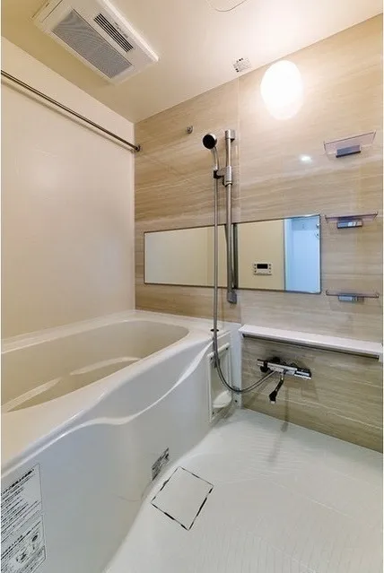 Comfortia Liv Bunkyo Sendagi - Interior - ["Plumbing fixture", "Flooring", "Interior design"]