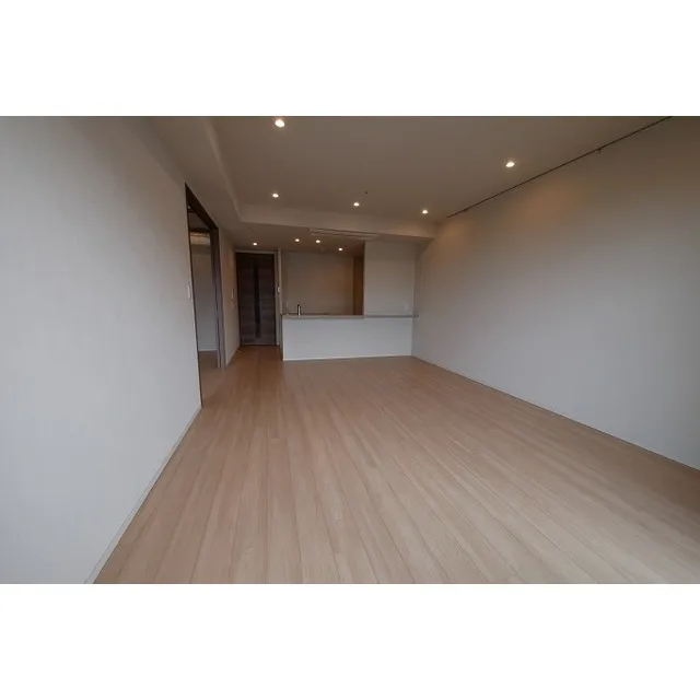 Comforia Shinjuku East Side Tower - Interior - ["Brown", "Property", "Wood"]