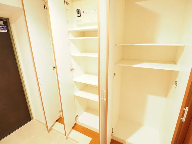 Residia Bunkyo Sengoku 2 - Interior - ["Fixture", "Wood", "House"]