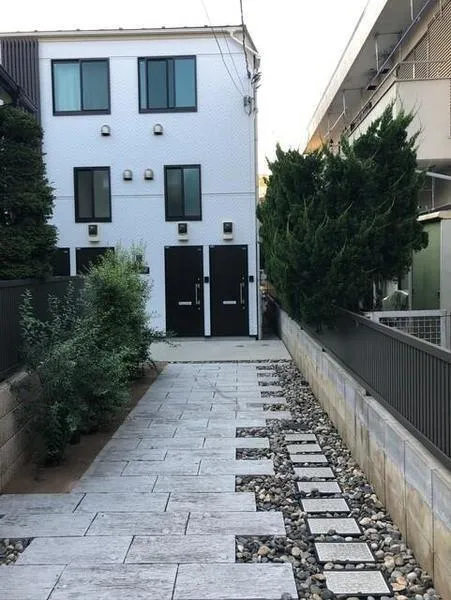 Belle Eclat Asagaya - Exterior - ["Composite material", "Concrete", "Sidewalk"]