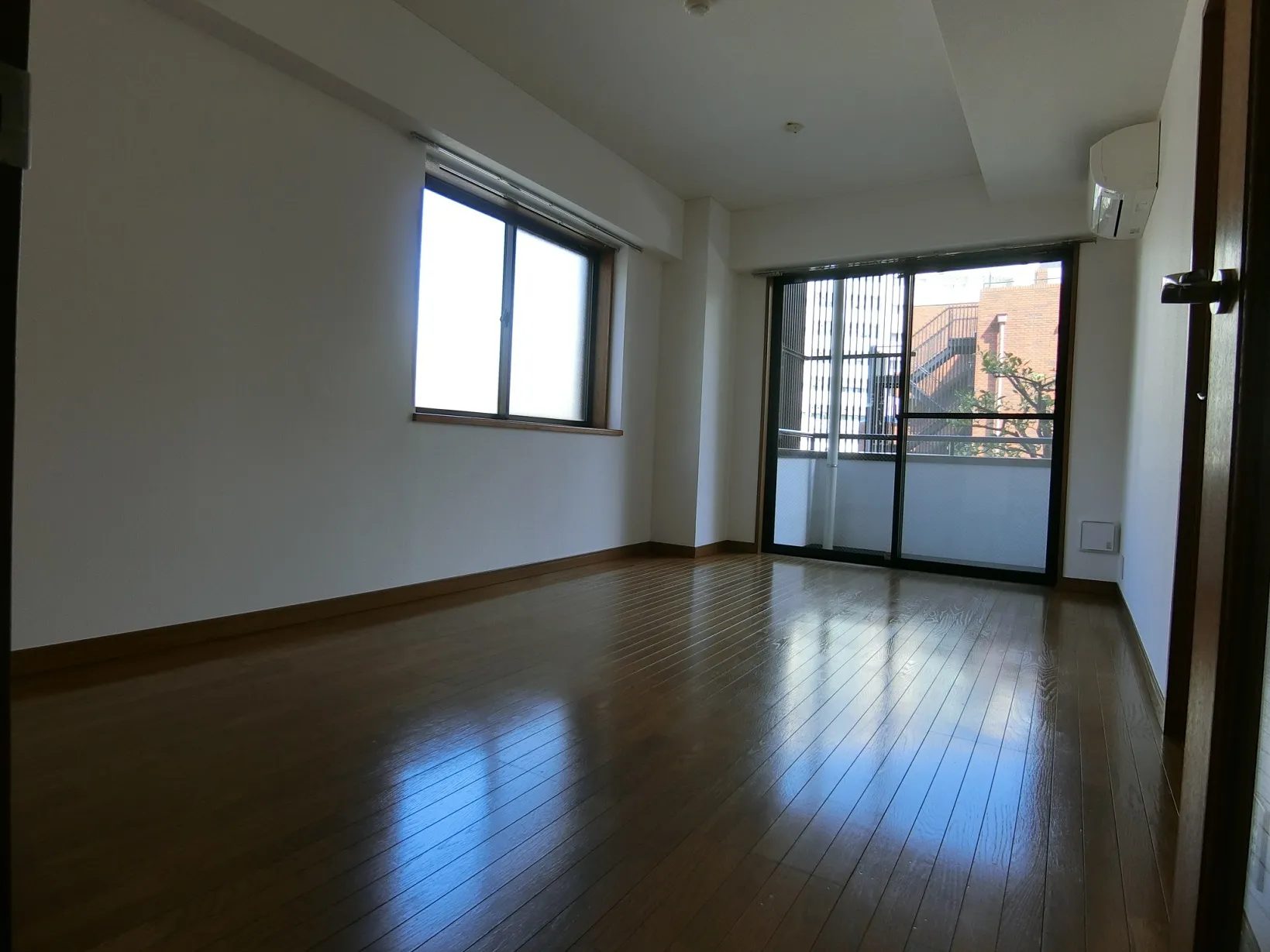 KDX Residence Daikanyama II - Interior - ["Window", "Building", "Hall"]