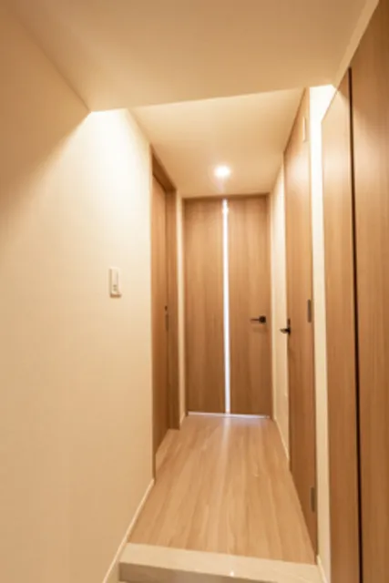 Clio La Vie Motoasakusa - Interior - ["Wood", "Fixture", "House"]