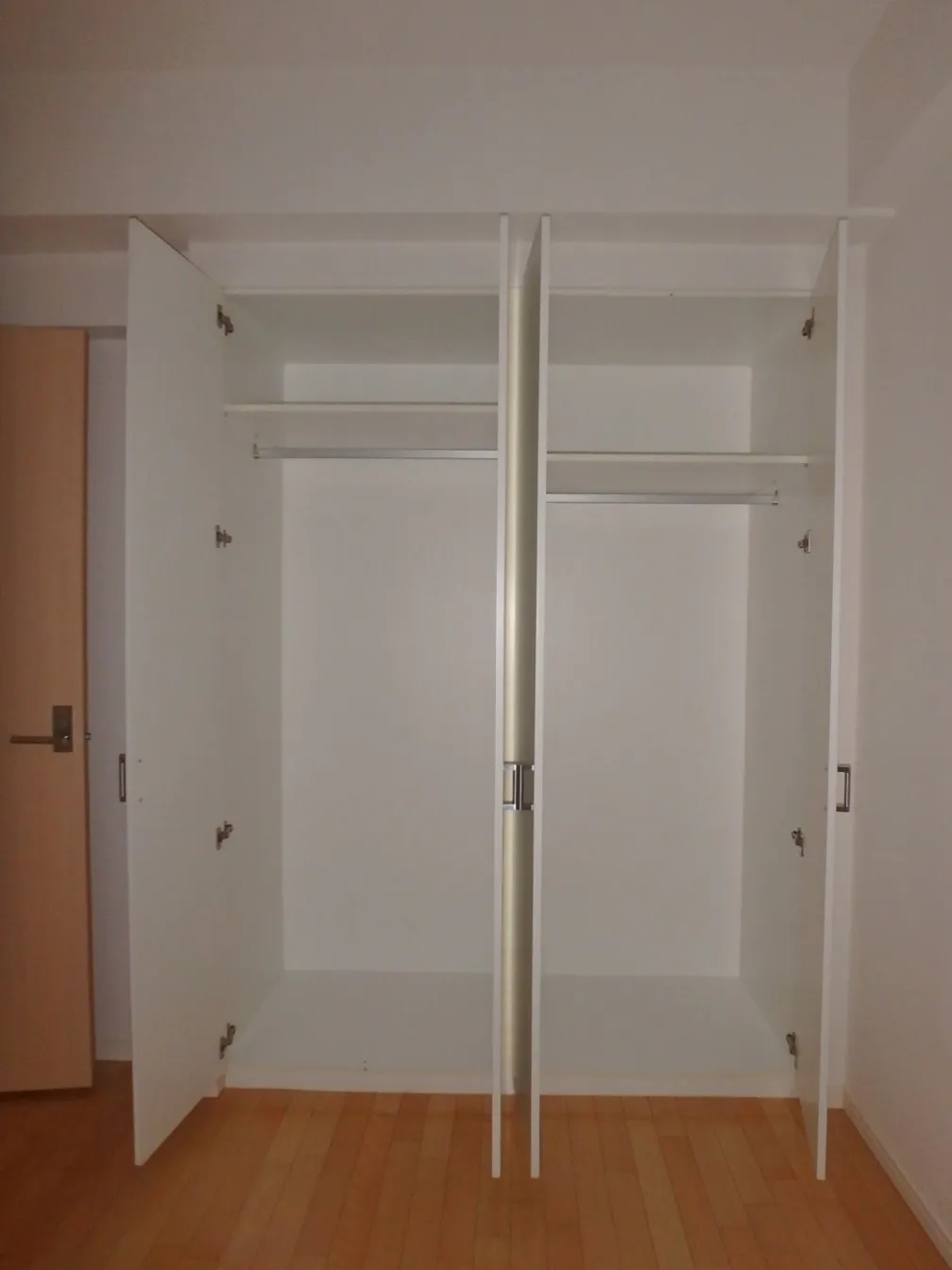 Esty Maison Toyosu Residence - Interior - ["Wall", "Wood", "Flooring"]
