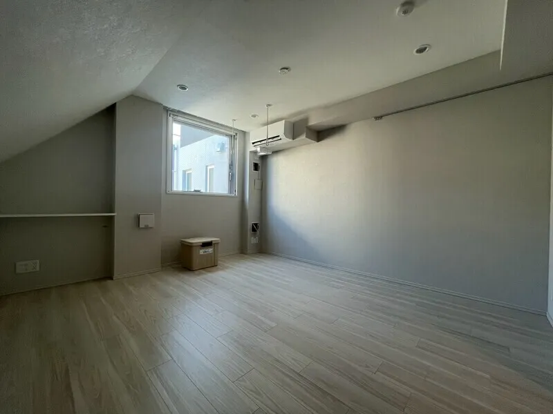 Pollast Yoyogi-Uehara - Interior - ["Flooring", "Floor", "Wood"]