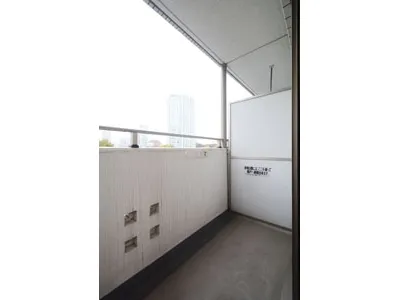 KDX Residence Azabu East - Interior - ["Building", "Sky", "Fixture"]