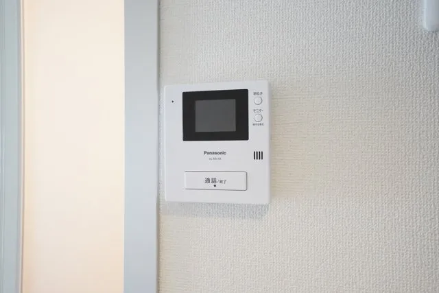 Tokyo Bay View - Interior - ["Technology", "Electronics", "Display device"]