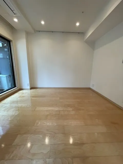 Chester Court Ochanomizu - Interior - ["Flooring", "Floor", "Wood"]