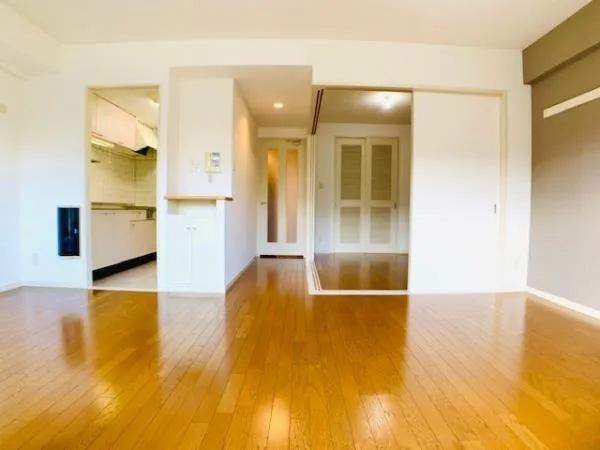 Green Hills Mejiro - Interior - ["Flooring", "Floor", "Wood"]