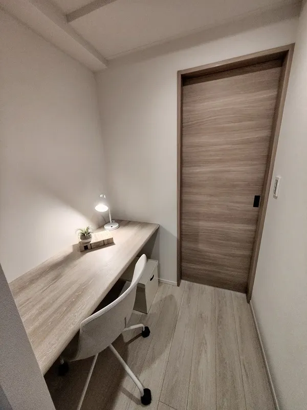 Latiera Akihabara - Interior - ["Wood", "Flooring", "Floor"]