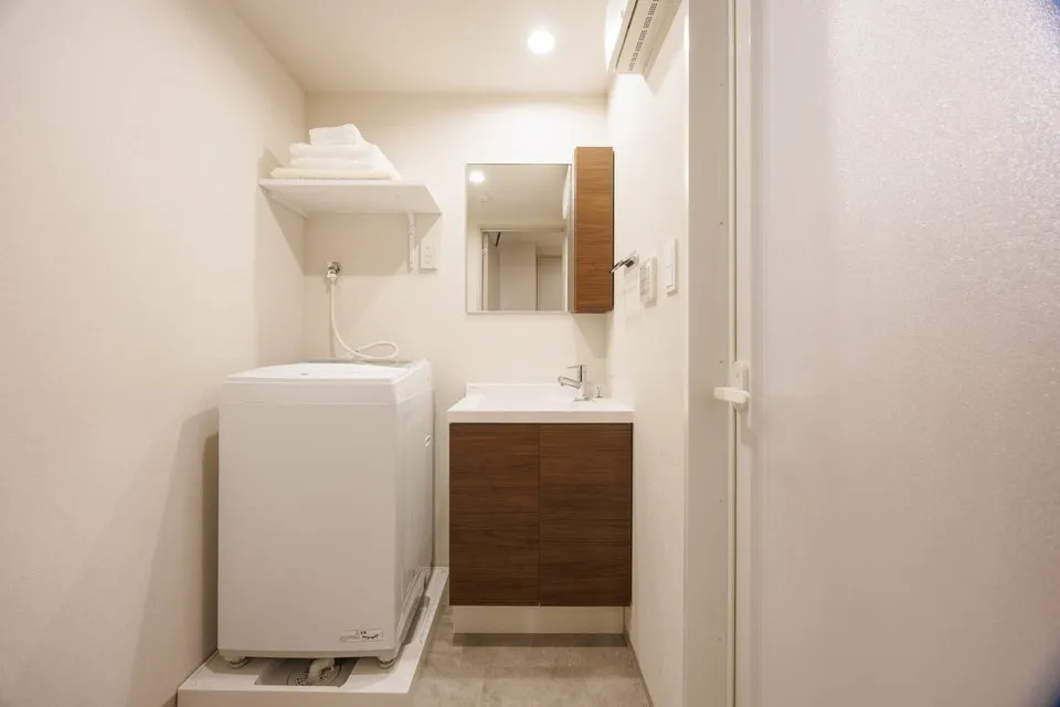 Hmlet Kitashinjuku - Interior - ["Flooring", "Floor", "Interior design"]