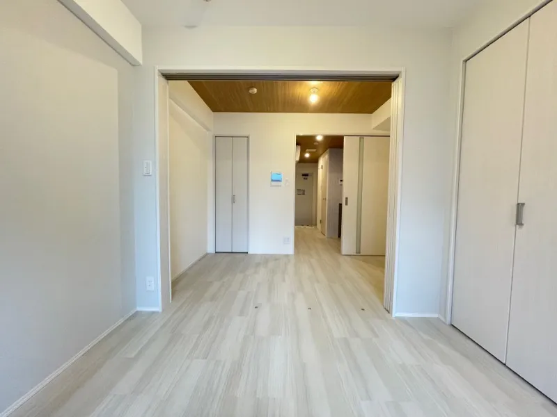 Residia Bunkyo Hongo - Interior - ["Flooring", "Floor", "Wood"]