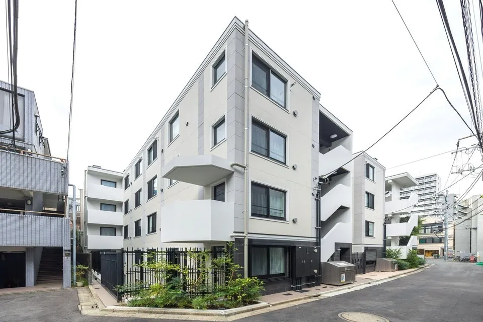 Hmlet Sangenjaya II - Exterior - []