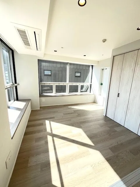 Residia Tower Azabujuban - Interior - ["Flooring", "Floor", "Wood"]