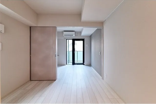 Lefon Progres Akabane Marks - Interior - ["Flooring", "Floor", "Wood flooring"]