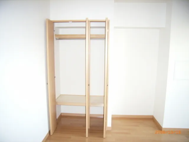 Fine Crest Kamimeguro - Interior - ["Flooring", "Wood", "Floor"]