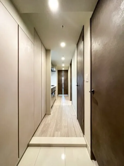 Royal Parks Ariake - Interior - ["Flooring", "Floor", "Wood"]