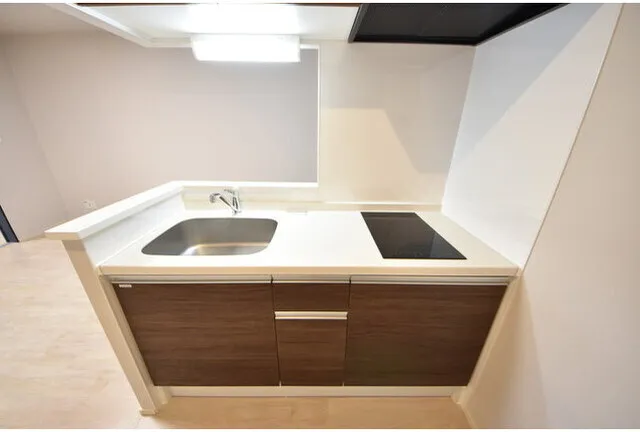 Memora Ikebukuro - Interior - ["Floor", "Flooring", "Plumbing fixture"]