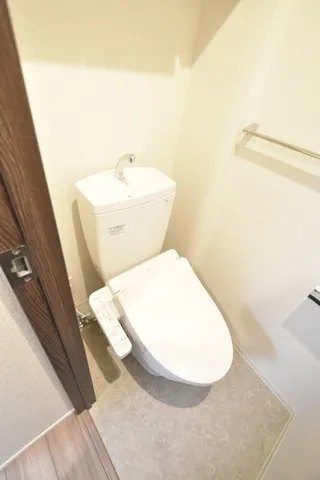 Grand Paseo Kiyosumi Shirakawa II - Interior - ["Flooring", "Floor", "Plumbing fixture"]