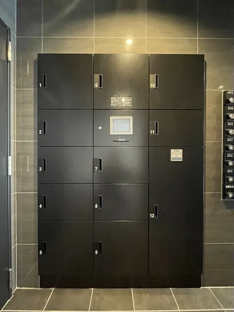 Alpha Court Kasai - Other - ["Flooring", "Locker", "Grey"]