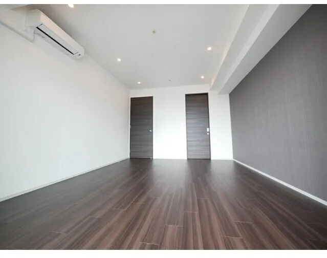 Comforia Shinjuku East Side Tower - Interior - ["Flooring", "Floor", "Wood"]