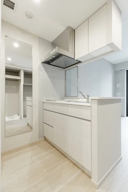 Maison Calm Nihonbashi Bakurocho - Interior - ["Cabinetry", "Furniture", "Building"]