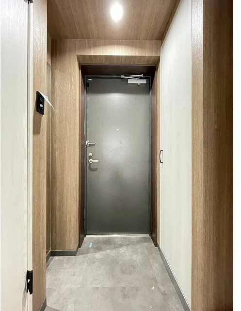 Comfortia Liv Bunkyo Sendagi - Interior - ["Wood", "Flooring", "Floor"]
