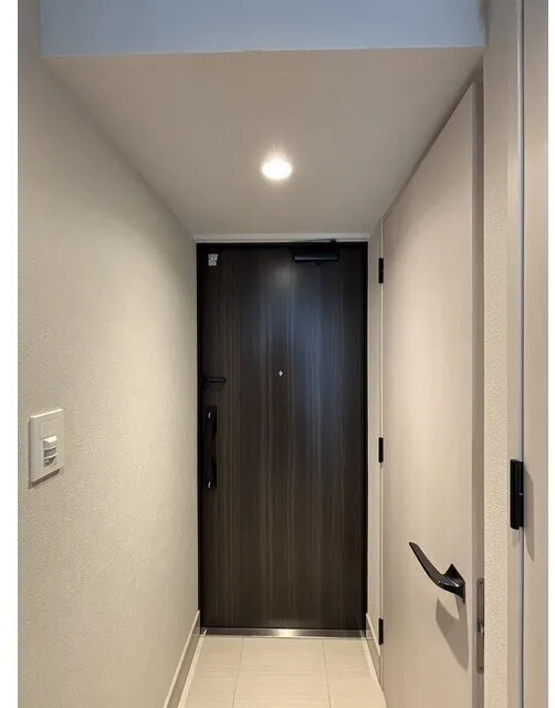 Season Flats Omorinishi - Interior - ["Wall", "Flooring", "Wood"]