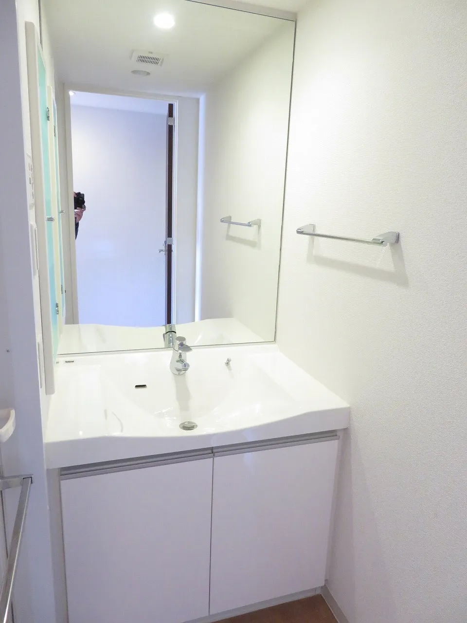 Esty Maison Kinshicho II - Interior - ["Flooring", "Interior design", "Plumbing fixture"]