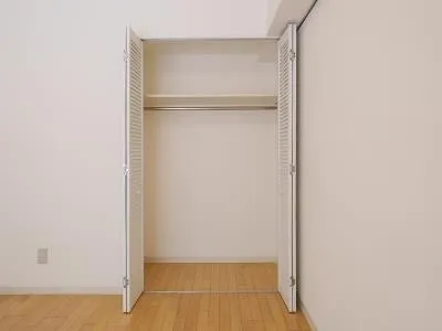 Nakazawa Court - Interior - ["Flooring", "Wood", "Floor"]