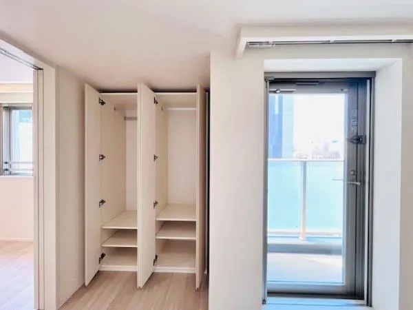 Brillia Ist Ryogoku - Interior - ["Flooring", "Floor", "Wood"]