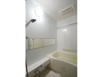 Premier Knotty Yutenji - Interior - ["Property", "Bathroom", "Room"]