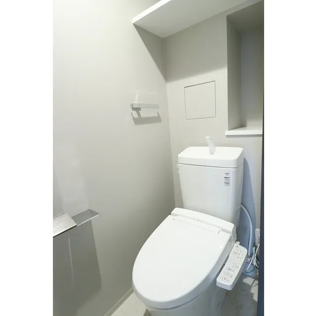 ORME COURT NIPPORI EAST - Interior - ["Property", "Plumbing fixture", "Bathroom"]