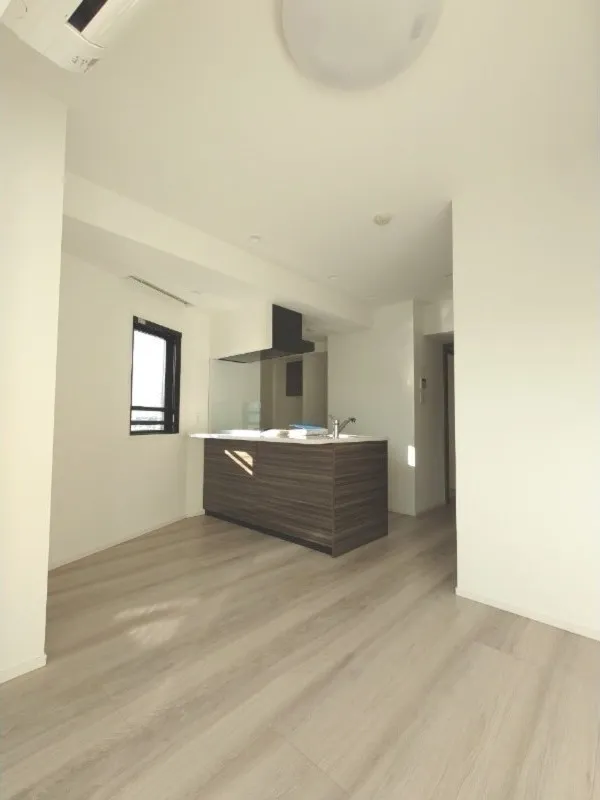 Belseed Higashijujo Twins B - Interior - ["Flooring", "Wood flooring", "Floor"]