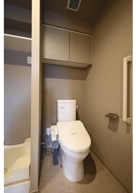 Comforia Shin-Nakano - Interior - ["Plumbing fixture", "Toilet", "Flooring"]