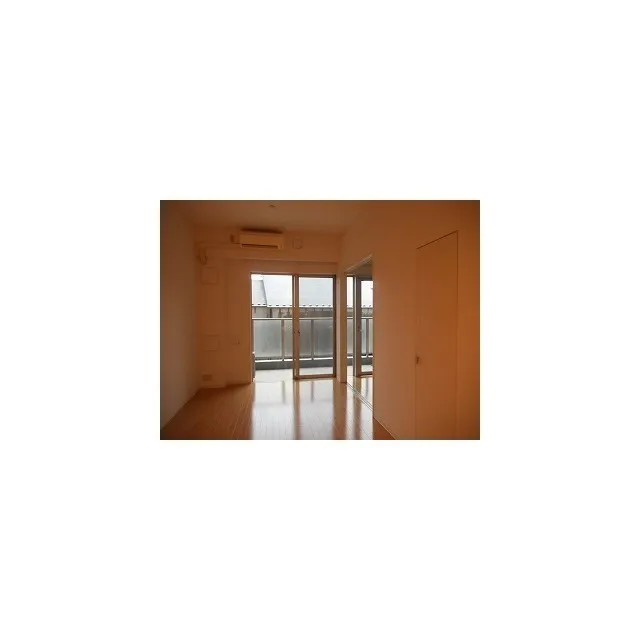 Laxrass Mejiro - Interior - ["Window", "Wood", "Rectangle"]