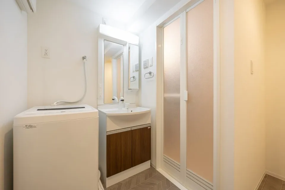 Hmlet Sangenjaya II - Interior - ["Flooring", "Floor", "Interior design"]