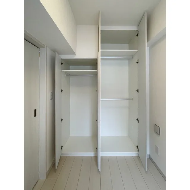 Muple Ikegami - Interior - ["Building", "Fixture", "Interior design"]