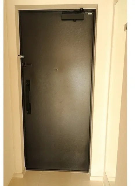 Comforia Shin-Nakano - Interior - ["Door", "Door handle", "Household hardware"]